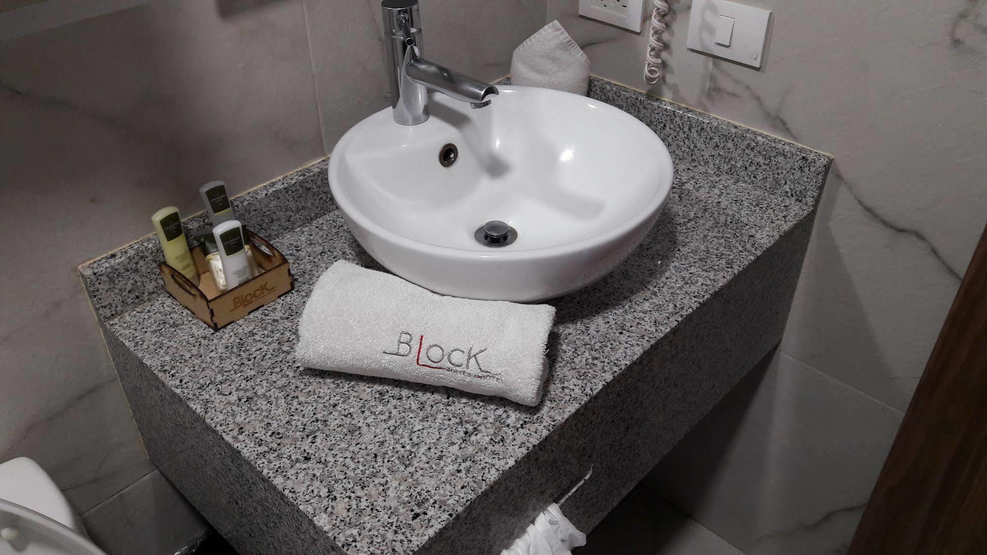 Hotel Block Suites Mexico City Exterior photo